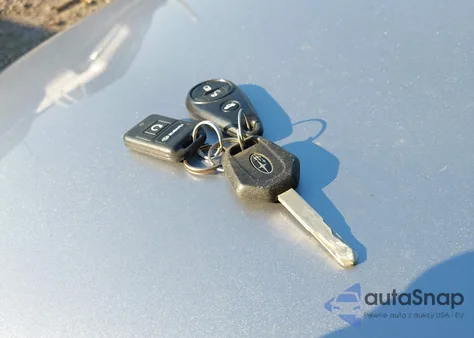 2011 Subaru Forester 2.5X Premium из США, поврежденный, VIN JF2SHADC4BH753662